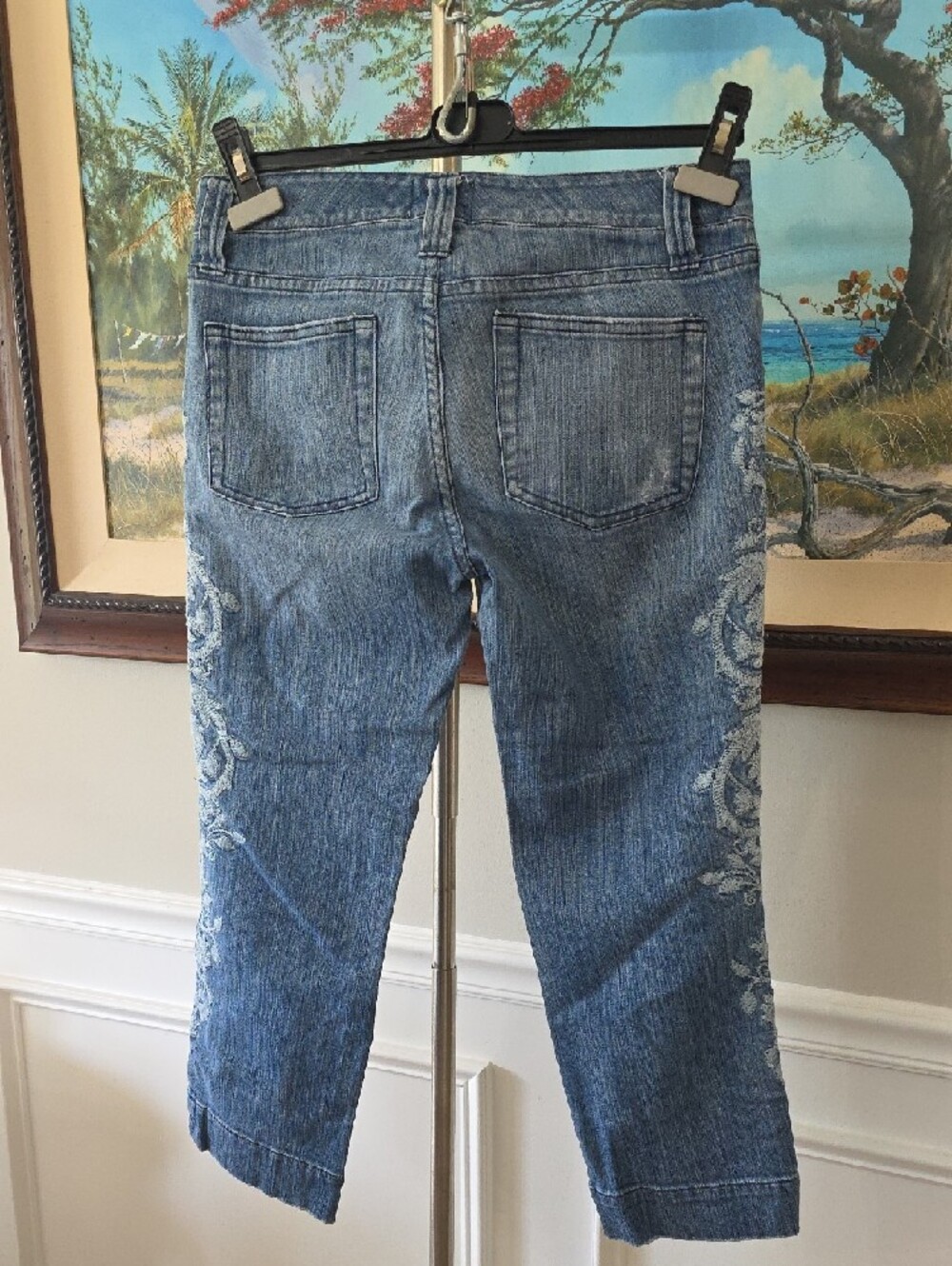 White House Black Market Blue Embroidered Cropped Jeans - Picture 9 of 10